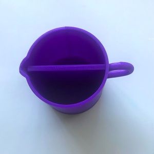Split cup for painting